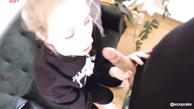 Gelutscht, Gefickt und auf meine enge Höschenpussy gespritzt! Scoopcake will ficken. mit Scoopcake