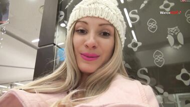 FRECHER PISS BEI LOUIS LADEN mit Teeny-Winnie18