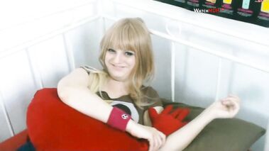 OMG! Von meiner notgeilen Stiefschwester erwischt! mit DeineFickmaus