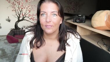 Megaflauschig!!! Fleecejacken Dirty Talk und Abspritz-Wichscountdown! mit Nina-Nice