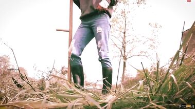 Latzhose & Gummistiefel & Pipi Sense mit freakart