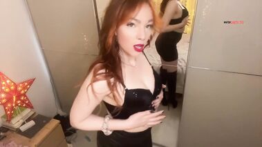 Ich zeige mich das erste mal nackt im Internet! Ich hoffe meine Familie sieht das nicht! mit Selina-Frost