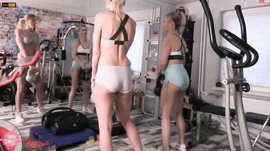 150% versaute Lesben beim Sport...oder war es doch ficken ? mit Miley-Weasel