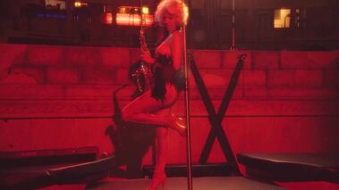 Showgirls - Episode 7