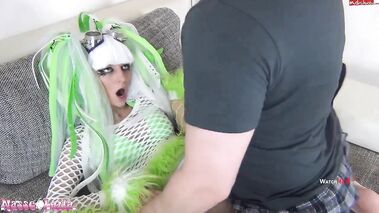 Cyber Goth Bitchs 100 Euro Fick mit Laila-Banx