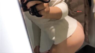 GEILER SQUIRT!!! Spontane KAUFHAUS- LUST!!!!!! mit Bibixxx