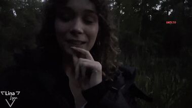 Schneller PISS im WALD!!! -Userwunsch mit LinaLynn