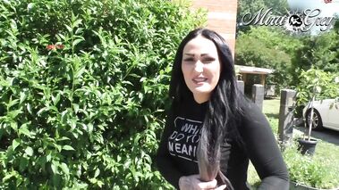 dreister Rache-Piss ! mit Mira-Grey