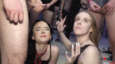 Zahnpflege der besonderen Art mit Sweetie Plum und Penny Payne mit GB-Chief