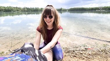 Cremiger Outdoor Schnellfick mit geiler Aussicht !! mit Anne-Eden