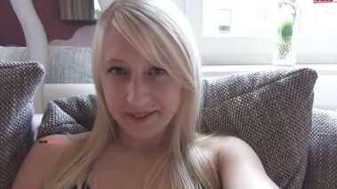 Meine FOTZE ganz NAH - Wichs mit mir! Dirtytalk mit Leonie-pur