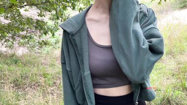 Teenpussy AO IM WALD zerstört!! Soviel Sahne kam noch nie!?! mit Luna_Lou