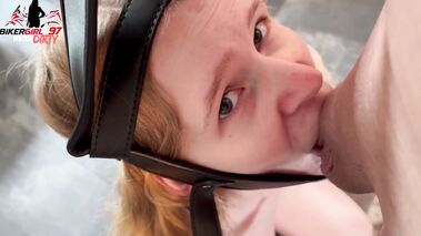 Extrem! Teen Sklavin benutzt fixiert ins maul gespritzt! mit Bikergirl_97